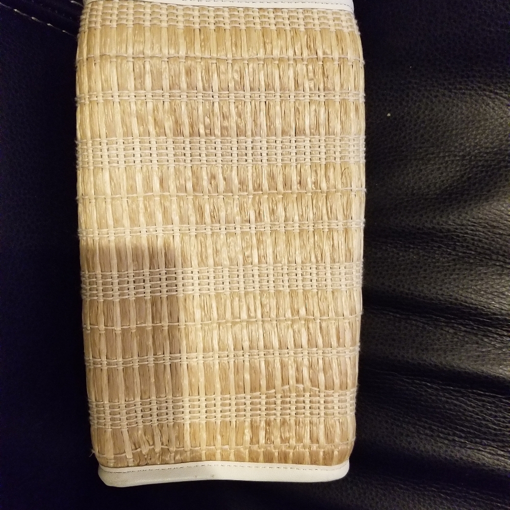 Bvlgari HydraThe Vitalisant Makeup / Toiletry Bag - Picture 13 of 16
